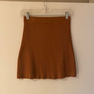 Tobi Camel Ribbed Skirt